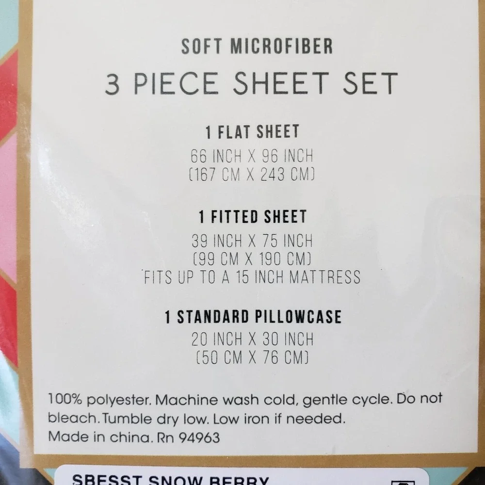 Christmas Snow Berry Holiday Twin Bed Sheet Set